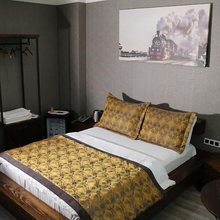 Zengin City Hotel Istanboel Buitenkant foto